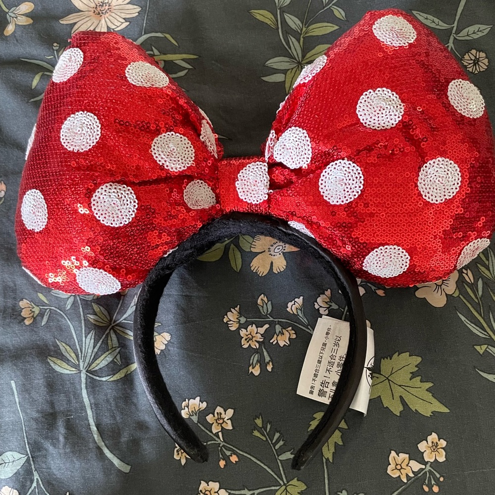 Giant Minnie Bow Disney Ears!